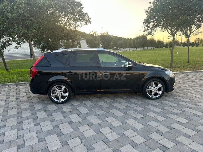 Kia  2010, 184,000 km - 1.6 l - Bakı