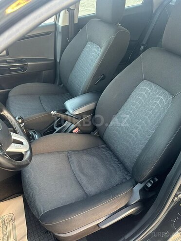 Kia  2010, 184,000 km - 1.6 l - Bakı