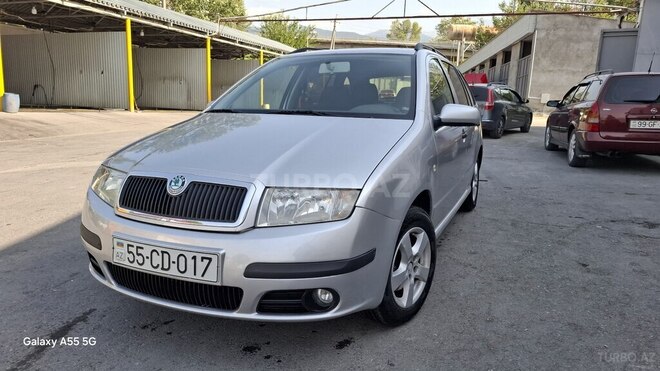 Skoda Fabia 2005, 234,765 km - 1.4 л - Şəki