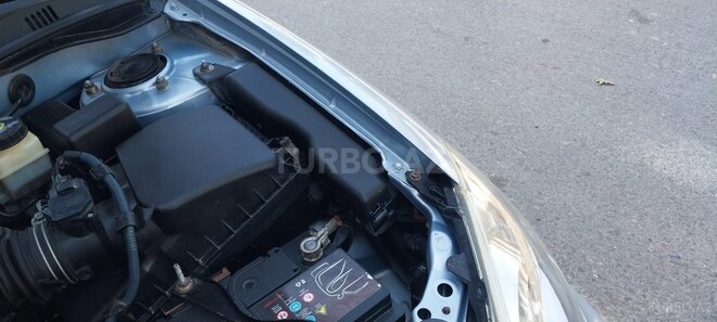 Toyota Corolla 2005, 327,000 km - 1.4 l - Ağcabədi