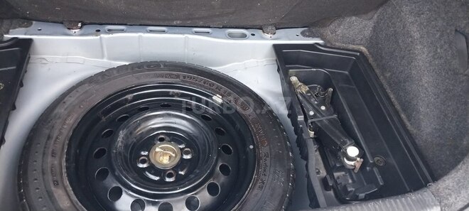Toyota Corolla 2005, 327,000 km - 1.4 l - Ağcabədi
