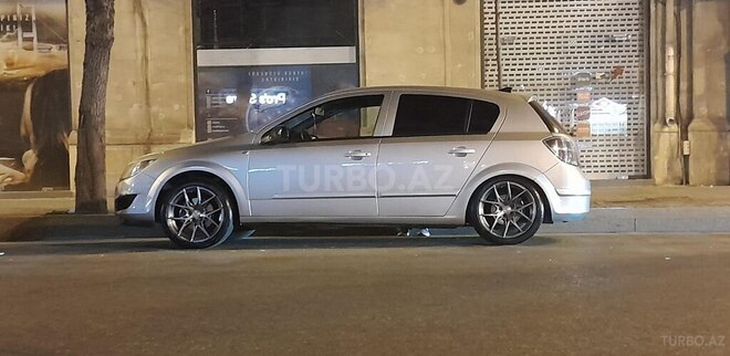 Opel Astra 2007, 290,000 km - 1.4 l - Bakı