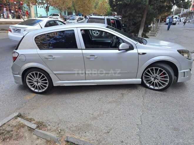 Opel Astra 2005, 256,033 km - 1.4 l - Qusar
