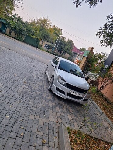Opel Astra 2005, 256,033 km - 1.4 l - Qusar