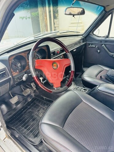 GAZ 24 1984, 139,000 km - 2.5 l - Bakı