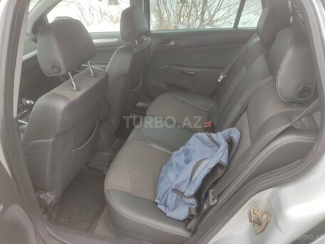 Opel Astra 2005, 256,033 km - 1.4 l - Qusar