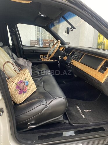 Lincoln Town Car 1994, 125,600 km - 4.6 l - Bakı