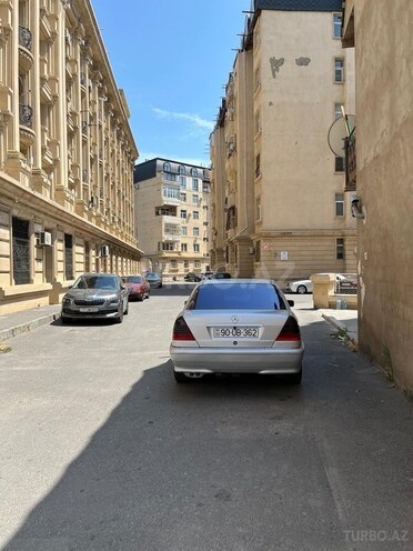 Mercedes C 230 1998, 152,300 km - 2.3 л - Bakı