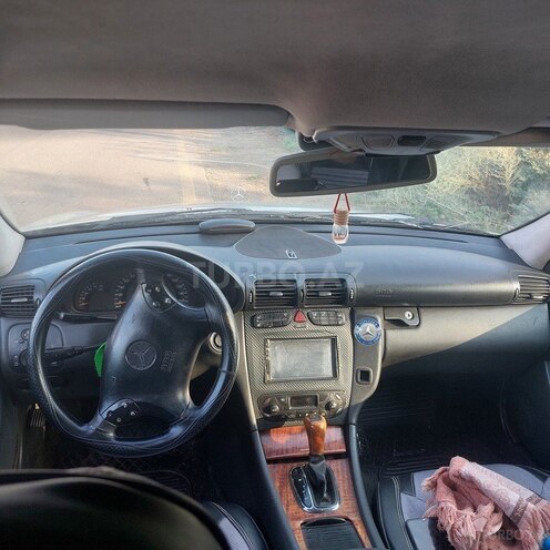 Mercedes C 220 2000, 150,000 km - 2.1 l - İmişli
