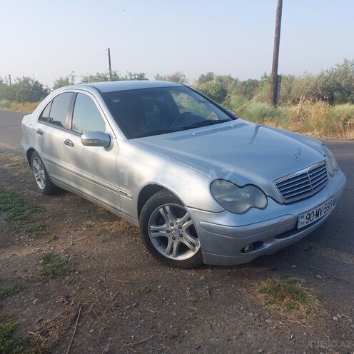 Mercedes C 220 2000, 150,000 km - 2.1 l - İmişli