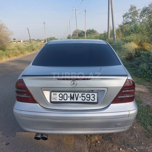 Mercedes C 220 2000, 150,000 km - 2.1 l - İmişli