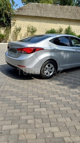 Hyundai Avante 2015, 162,000 km - 1.6 л - Masallı