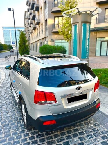 Kia Sorento 2010, 181,400 km - 2.0 l - Bakı