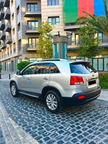 Kia Sorento 2010, 181,400 km - 2.0 l - Bakı