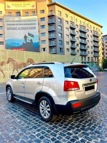 Kia Sorento 2010, 181,400 km - 2.0 l - Bakı