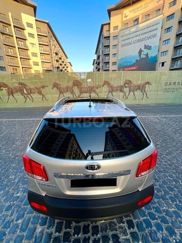 Kia Sorento 2010, 181,400 km - 2.0 l - Bakı