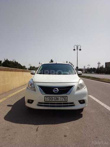 Nissan Sunny 2013, 177,000 km - 1.5 l - Bakı
