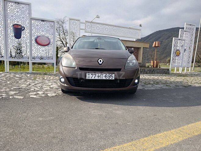 Renault Scenic 2010, 375,000 km - 1.5 l - Şəki