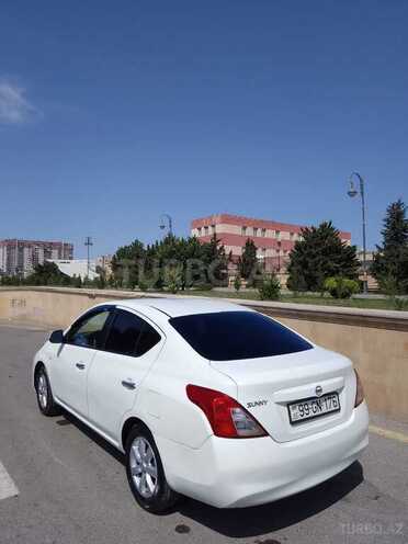 Nissan Sunny 2013, 177,000 km - 1.5 l - Bakı