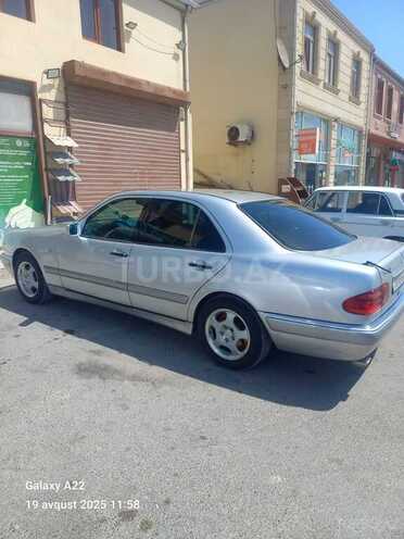 Mercedes E 220 1996, 222,222 km - 2.2 l - Bakı