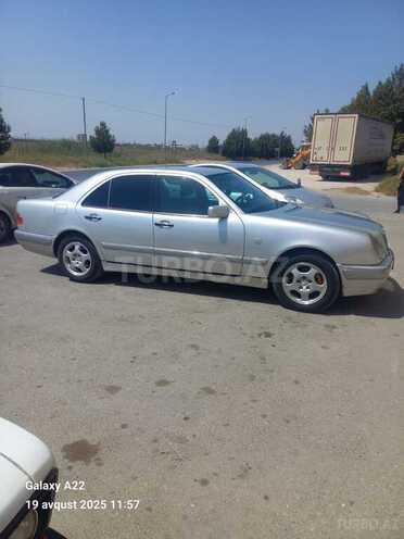 Mercedes E 220 1996, 222,222 km - 2.2 l - Bakı