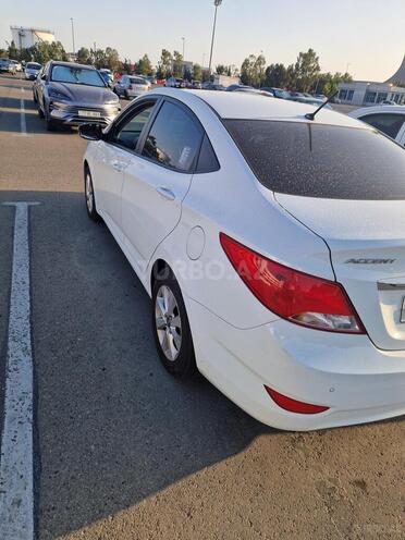 Hyundai Accent 2015, 51,600 km - 1.4 l - Bakı