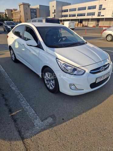 Hyundai Accent 2015, 51,600 km - 1.4 l - Bakı