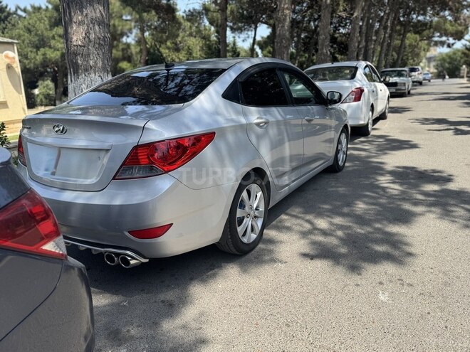 Hyundai Accent 2013, 178,982 km - 1.6 l - Gəncə