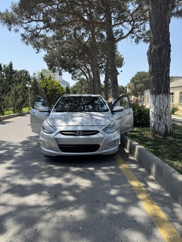 Hyundai Accent 2013, 178,982 km - 1.6 l - Gəncə