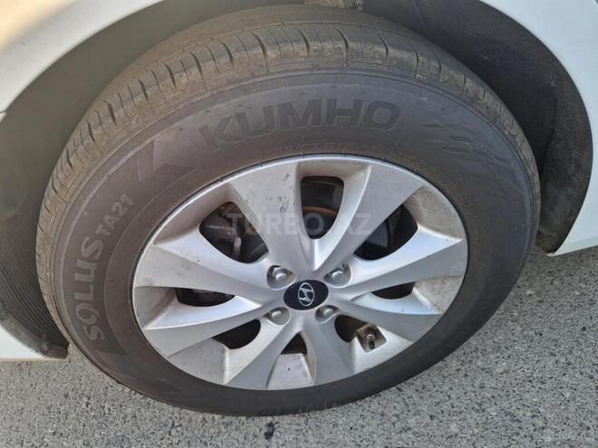 Hyundai Accent 2015, 51,600 km - 1.4 l - Bakı