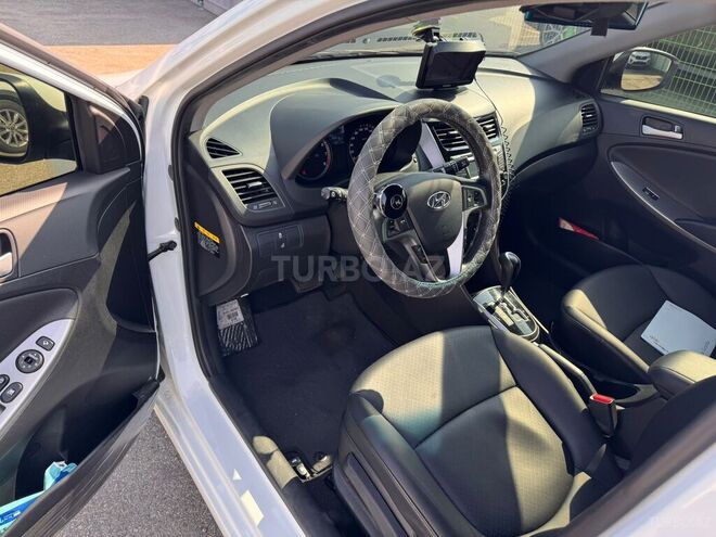 Hyundai Accent 2015, 51,600 km - 1.4 l - Bakı