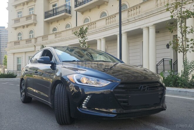 Hyundai Elantra 2018, 131,000 km - 2.0 л - Bakı