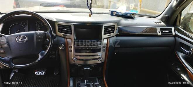 Lexus LX 570 2014, 190,000 km - 5.7 л - Bakı