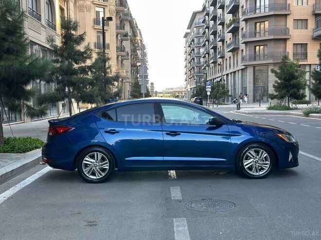 Hyundai Elantra 2019, 125,000 km - 2.0 l - Bakı