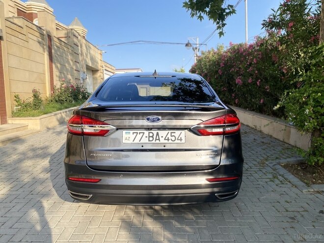 Ford Fusion (North America) 2019, 66,000 km - 2.0 л - Bakı