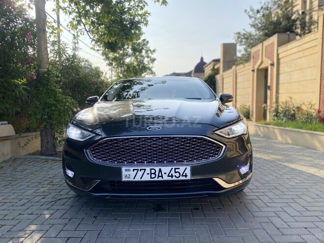 Ford Fusion (North America) 2019, 66,000 km - 2.0 л - Bakı