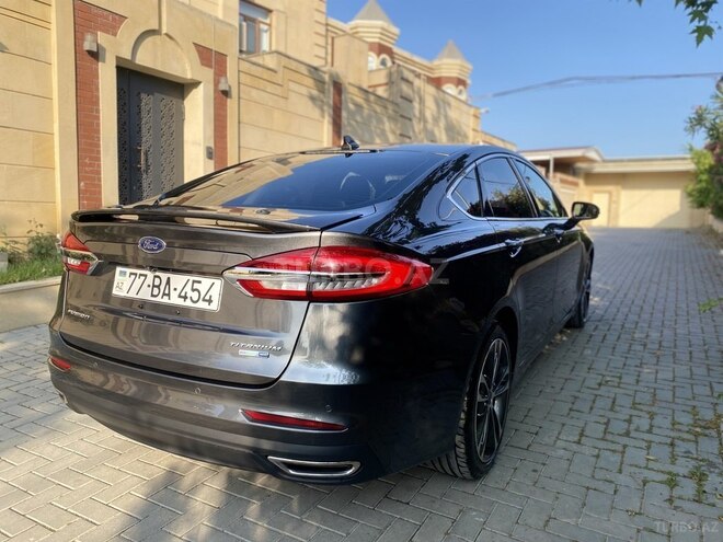 Ford Fusion (North America) 2019, 66,000 km - 2.0 л - Bakı