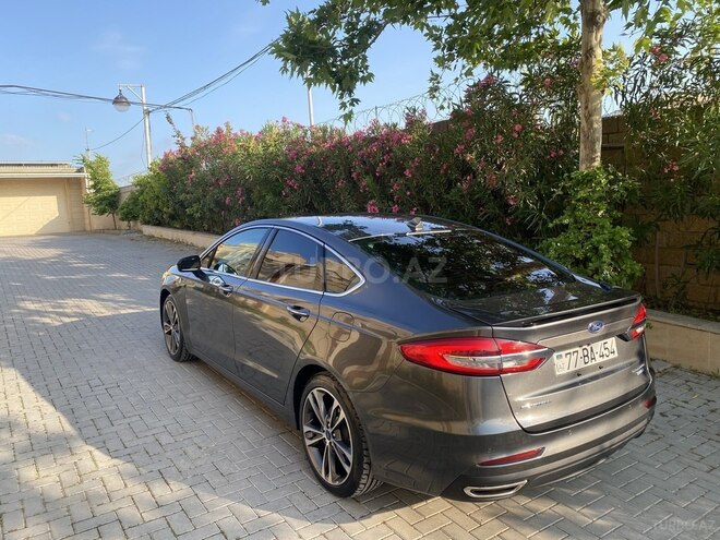 Ford Fusion (North America) 2019, 66,000 km - 2.0 л - Bakı