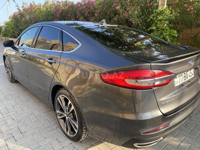 Ford Fusion (North America) 2019, 66,000 km - 2.0 л - Bakı