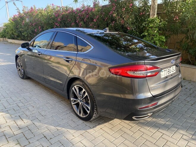 Ford Fusion (North America) 2019, 66,000 km - 2.0 л - Bakı