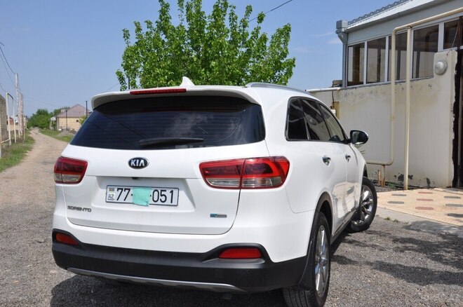 Kia Sorento 2016, 127,000 km - 2.0 l - Gəncə