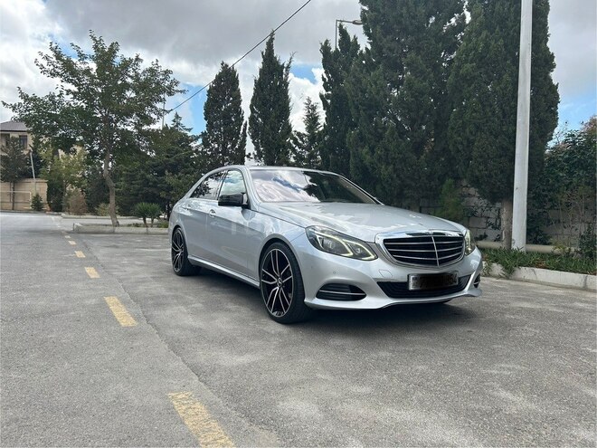 Mercedes E 220 2014, 290,000 km - 2.1 l - Bakı