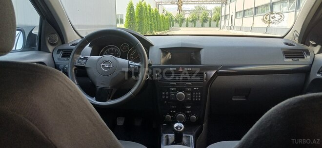 Opel Astra 2007, 294,443 km - 1.4 l - Tovuz