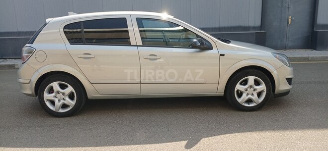Opel Astra 2007, 294,443 km - 1.4 l - Tovuz