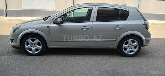Opel Astra 2007, 294,443 km - 1.4 l - Tovuz