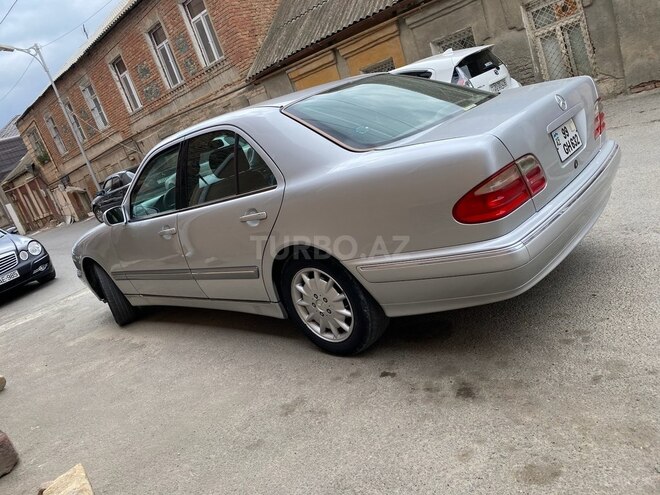 Mercedes E 240 2000, 275,000 km - 2.6 l - Şəmkir