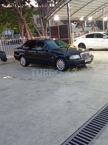 Mercedes C 180 1999, 444,678 km - 1.8 л - Gəncə