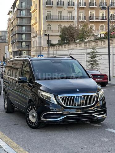Mercedes V 220 2014, 300,000 km - 2.1 l - Bakı