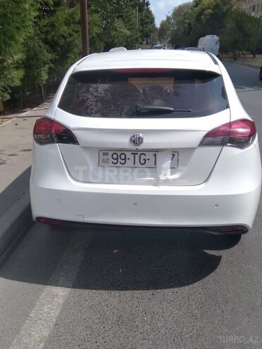 MG 5 2013, 330,000 km - 1.5 л - Bakı