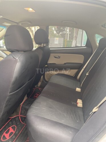 Hyundai Elantra 2010, 250,000 km - 2.0 l - Bakı